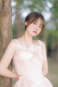 双飞女教师的屁股眼